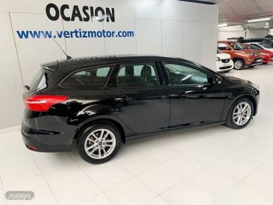 Ford Focus 1.0 Ecoboost Auto-S&S Business 125cv de 2018 con 80.000 Km por 14.500 EUR. en Guipuzcoa