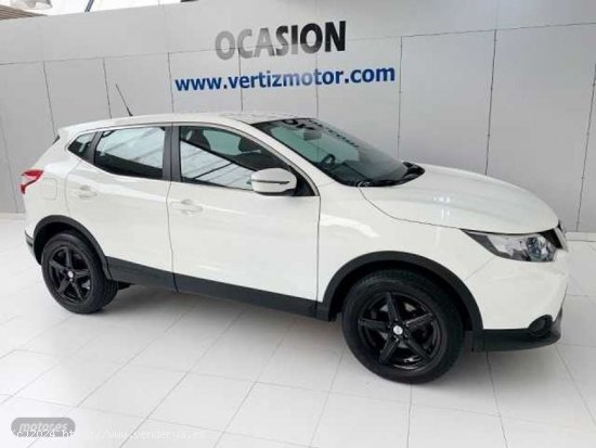 Nissan Qashqai 1.6dCi Visia 4x4-i Visia de 2016 con 107.000 Km por 17.500 EUR. en Guipuzcoa