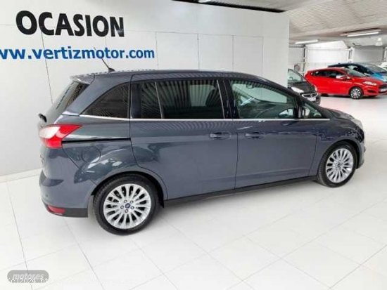 Ford Grand C-Max 1.0 Ecob. Auto-S&S Titanium 125cv de 2014 con 114.000 Km por 12.800 EUR. en Guipuzc