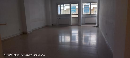 VENTA DE OFICINA EN CALLE ARRIETA DE PAMPLONA - NAVARRA