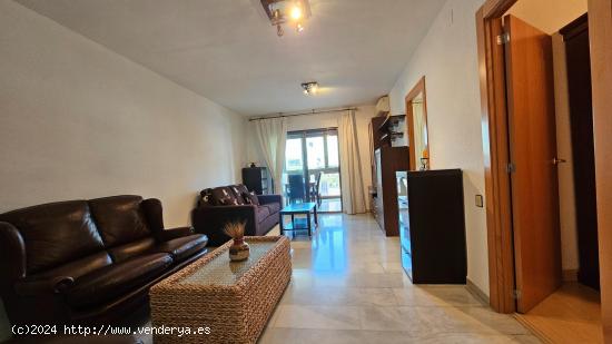 Oasis de lujo en Benidorm: Piso de 4 dormitorios y 2 baños con jacuzzi privado. - ALICANTE