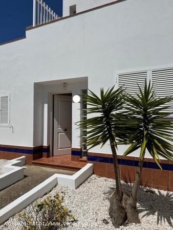 ALQUILER ADOSADO URB. LA LOMA DE SANCTI PETRI. - CADIZ