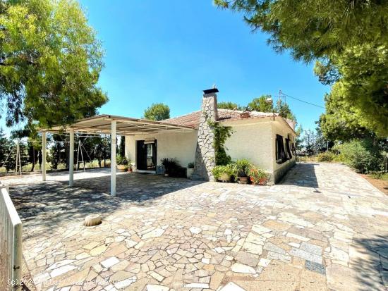 Chalet con 9.500m2 de parcela en molina de segura - MURCIA