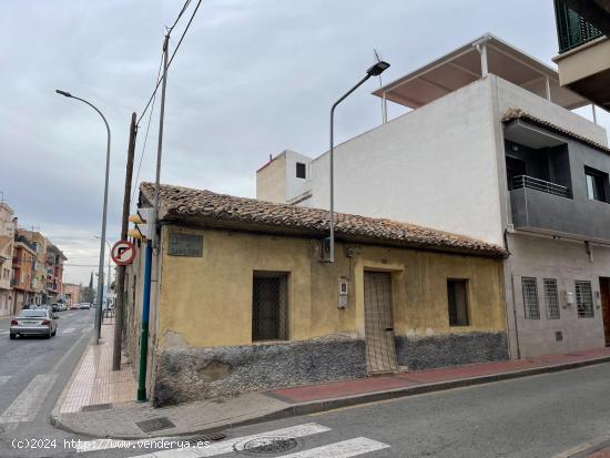 SE VENDE CASA DE PUEBLO EN SANTOMERA - MURCIA