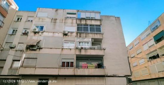 Se Vende en Elda - ALICANTE