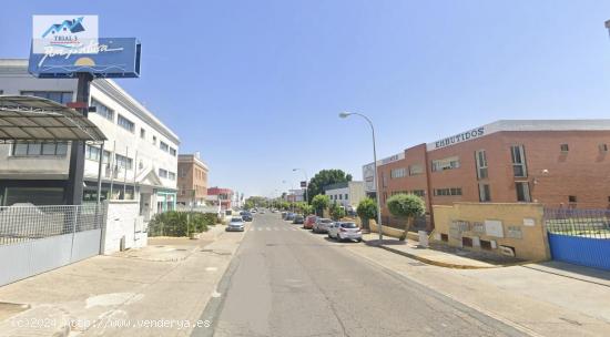  Venta local comercial en Mairena del Aljarafe (Sevilla) - SEVILLA 