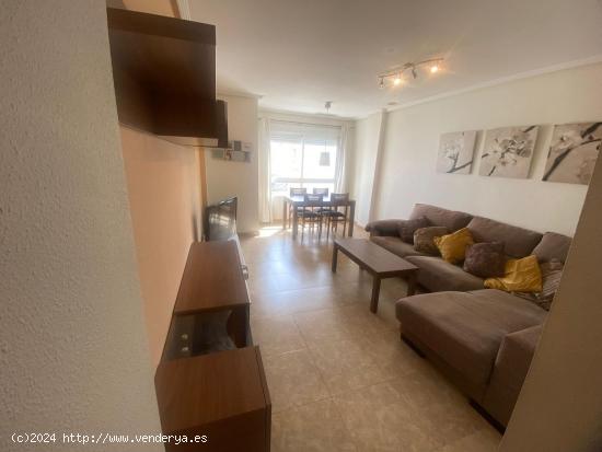 Piso de 3 Habitaciones y 2 Baños en la zona de las Bayas,Elche - ALICANTE