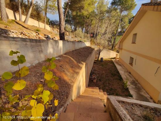 SE VENDE CHALET INDEPENDIENTE EN CABRERA D'ANOIA - BARCELONA