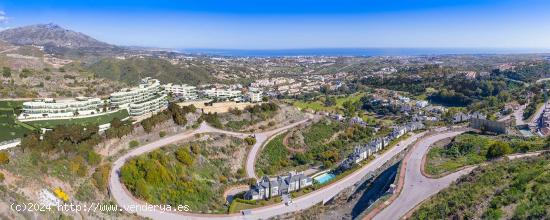 Ático alto standing con piscina privada , terraza , solarium, vistas panoramicas. , - MALAGA