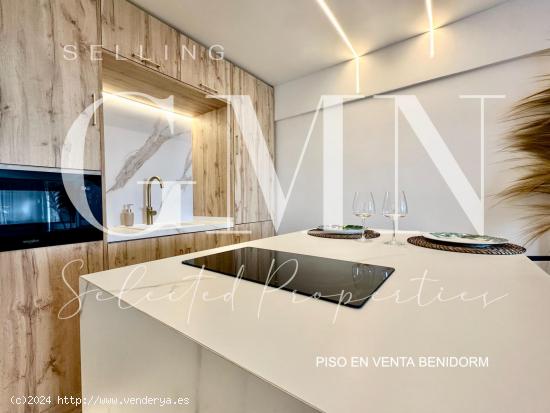 Espectacular apartamento tipo loft recién reformado en Benidorm - ALICANTE