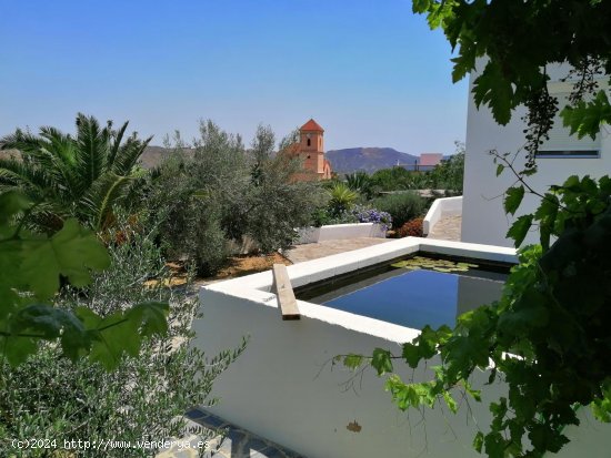 Finca en venta en Lucainena de las Torres (Almería)