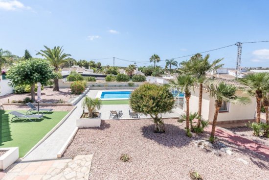 Villa en venta en Jávea (Alicante)