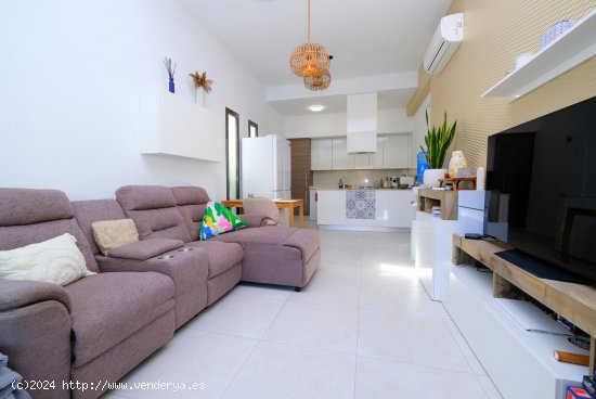 Villa en venta en Orihuela (Alicante)