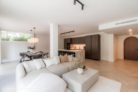 Apartamento en venta en Marbella (Málaga)