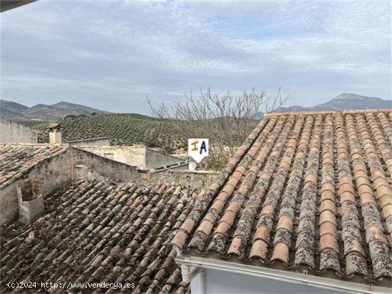 Casa en venta en Castillo de Locubín (Jaén)