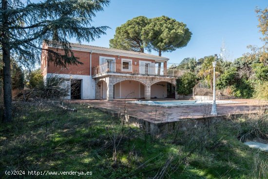 Chalet en venta en Villa del Prado (Madrid)