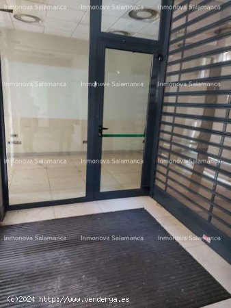 Salamanca ( Centro - Gran Vía ); local alquiler 200 m2 +50 m2. precio a consultar. - Salamanca