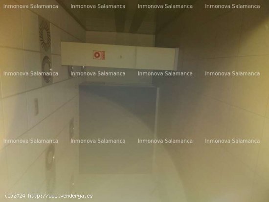 Salamanca ( Centro - Gran Vía ); local alquiler 200 m2 +50 m2. precio a consultar. - Salamanca