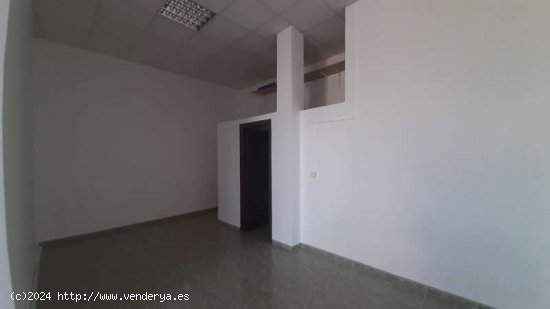 Local comercial en Venta en Las Losas - Vícar