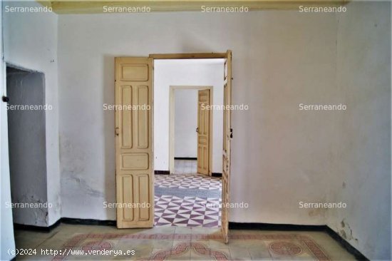 CASA DE PUEBLO EN VENTA EN CORTEGANA (HUELVA). ESPAÑA. - Cortegana