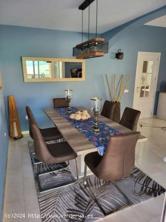 Chalet en Venta en El Madroñal - Adeje