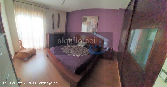 SE VENDE CASA DE LUJO AMUEBLADA EN POZO LORENTE/248 METROS/ TERRAZA 30 METROS/3 DORMITORIOS /2 BAÑO