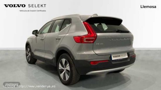 Volvo XC40 XC40 Recharge Core, T4 plug-in hybrid, Electrico/Gasolina, Bright de 2023 con 22.500 Km p