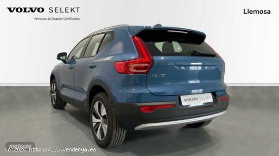 Volvo XC40 XC40 Core, B3 Mild hybrid, Gasolina de 2024 con 3 Km por 37.900 EUR. en Lleida