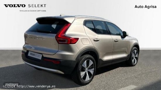 Volvo XC40 1.5 T2 CORE AUTO 129 5P de 2023 con 22.000 Km por 32.500 EUR. en La Rioja