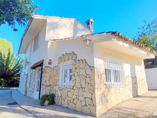 ESTUPENDO CHALET EN XATIVA  CON VISTAS INMEJORABLES (BIXQUERT) - VALENCIA