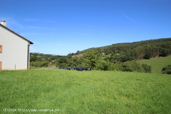 TERRENO URBANO CON BUENAS VISTAS EN RUISEÑADA - CANTABRIA