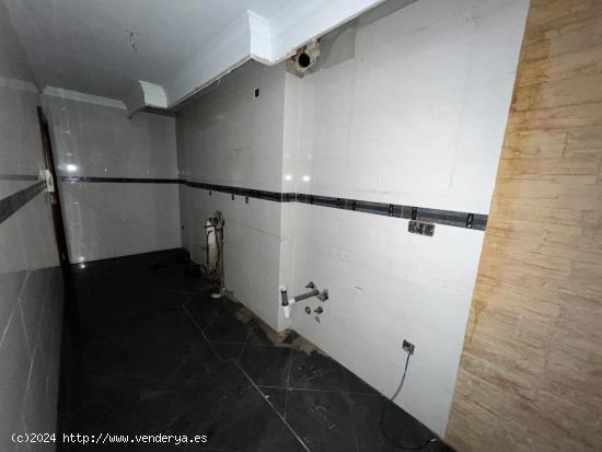 Piso en Villablino con terraza, trastero y parking incluido - LEON