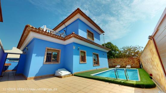 Espectacular Villa Independiente con Piscina en San Pedro del Pinatar - MURCIA