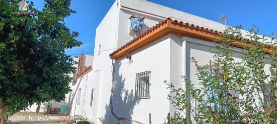 Se vende chalet en La Línea de la Concepción - CADIZ