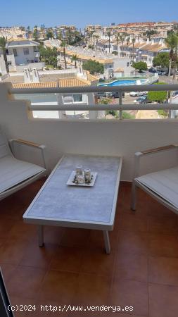 APARTAMENTO CON VISTAS AL MAR. EN AGUAMARINA. CON LICENCIA TURÍSTICA. 1 DORM. 1 BAÑO. - ALICANTE