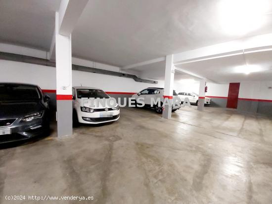 PLAZA DE PARKING EN VENTA EN ZONA MUNTANYETA!!!!!! - BARCELONA