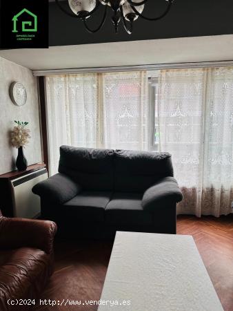 PISO MUY AMPLIO CON PATIO EN VILAGARCÍA DE AROUSA - PONTEVEDRA