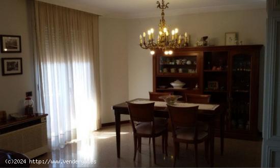 DUPLEX EN VENTA CON DOS PLAZAS DE PARQUING Y TERRAZA - BARCELONA