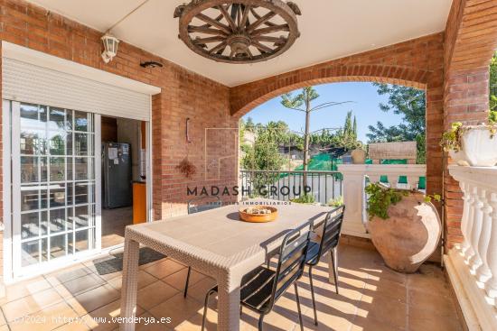 Expectacular Chalet en El Vendrell - TARRAGONA