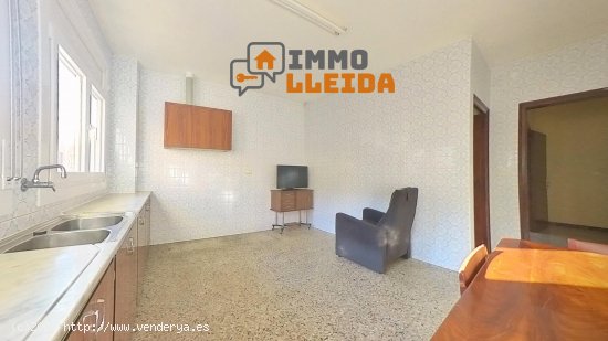 Unifamiliar adosada en venta  en Artesa de Segre - Lleida