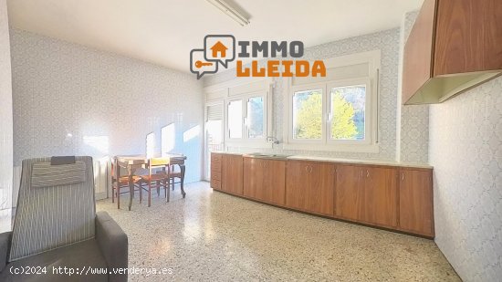 Unifamiliar adosada en venta  en Artesa de Segre - Lleida