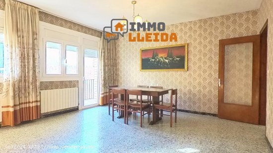 Unifamiliar adosada en venta  en Artesa de Segre - Lleida