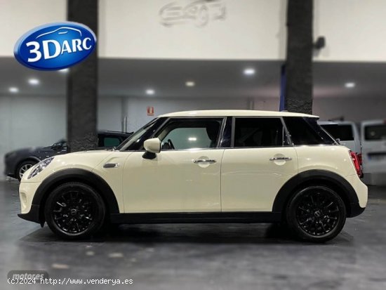 Mini One ONE 1.5 102 CV de 2019 con 43.404 Km por 16.450 EUR. en Barcelona