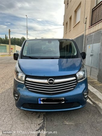  Opel Vivaro Life 7 L1 T-Acr 2.7T 1.6 CDTi BiTurbo 145 4p S/S de 2018 con 174.000 Km por 22.500 EUR.  