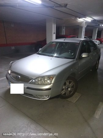 Ford Mondeo Guia de 2004 con 294.973 Km por 2.100 EUR. en Madrid