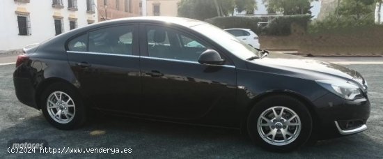 Opel Insignia Limousine 2.0CDTI Ecoflex 120cv de 2014 con 162.854 Km por 6.300 EUR. en Sevilla