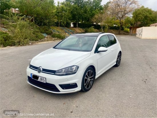 Volkswagen Golf R-Line 2.0 TDI 110kW (150CV) DSG Variant de 2016 con 161.000 Km por 19.500 EUR. en C