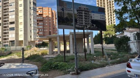  Terreno para construir con proyecto en Benidorm - ALICANTE 