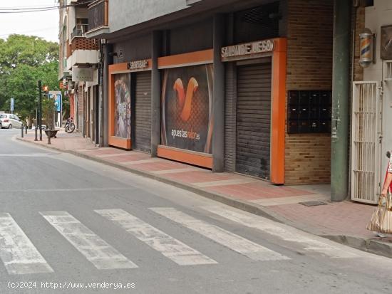  Se vende magnifico local en Algezares - MURCIA 