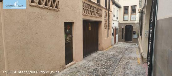 Plaza de aparcamiento en Realejo. - GRANADA